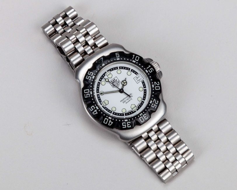 TAG Heuer Formula 1 Watch Signed by Mika Häkkinen & David Coulthard – Collector’s Item