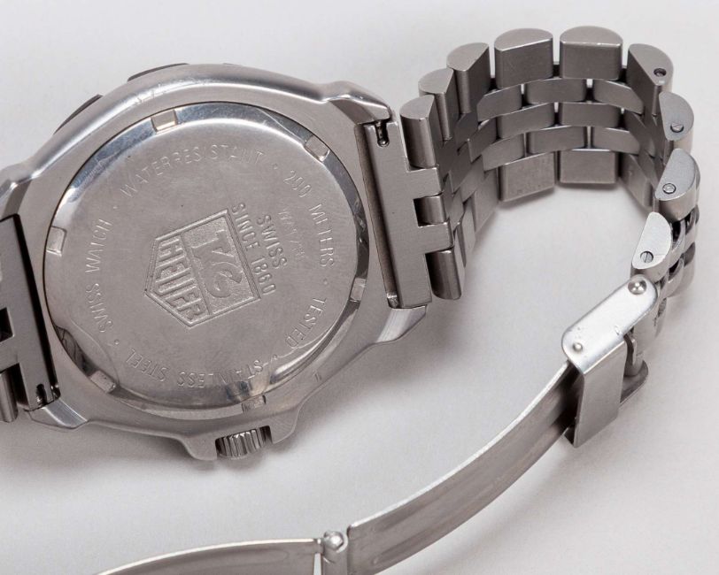 TAG Heuer Formula 1 Watch Signed by Mika Häkkinen & David Coulthard – Collector’s Item