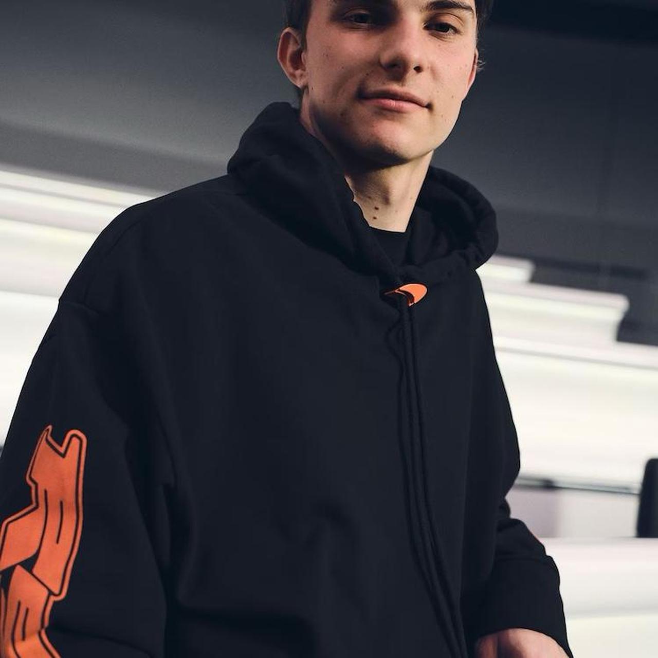 Black Zak Oversized Hoodie – Reiss x McLaren F1 Team