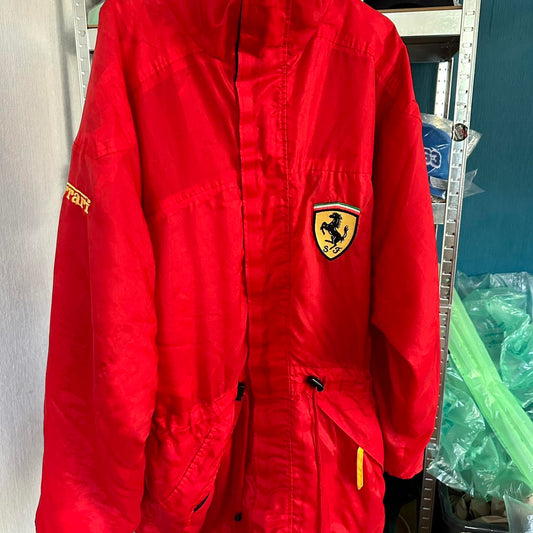 Vintage Ferrari Red Windbreaker Jacket – Scuderia Shield Logo | Rare F1 Teamwear